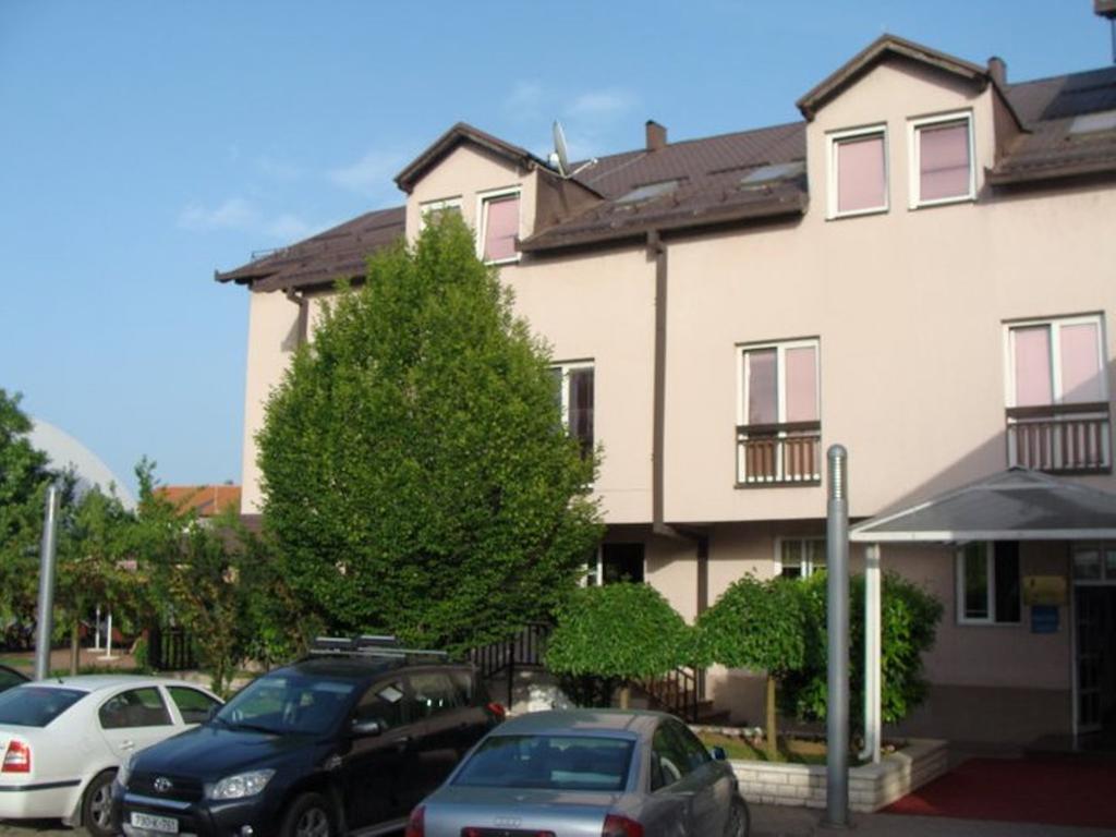Hotel Delminium Ilidza Exterior photo